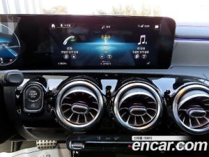 Mercedes-Benz CLA-Class CLA250 4MATIC 2021 года из Южной Кореи