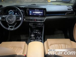 Kia K5 Signature 2021 года из Южной Кореи