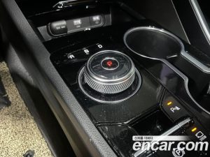 Kia K5 Signature 2021 года из Южной Кореи