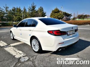 BMW 5-Series 530e Luxury 2021 года из Южной Кореи