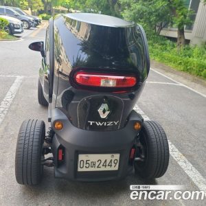 Renault-KoreaSamsung Twizy 인텐스(2인승) 2020 года из Южной Кореи