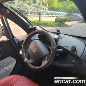 Renault-KoreaSamsung Twizy 인텐스(2인승) 2020 года из Южной Кореи