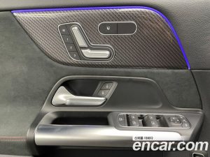 Mercedes-Benz GLA-Class GLA250 4MATIC 2023 года из Южной Кореи