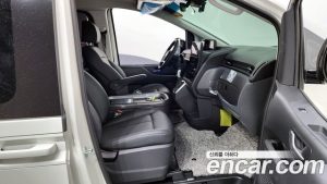 Hyundai Staria Wagon 5인승 2024 года из Южной Кореи