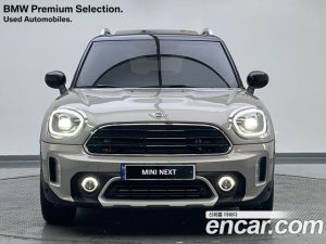 Mini Countryman CLASSIC Plus COMFORT PACK 2023 года из Южной Кореи