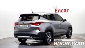 Kia Seltos Дизель 1.6 2WD 2021 года из Южной Кореи