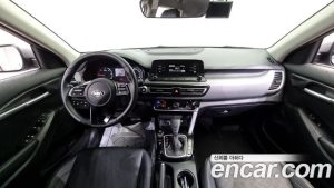 Kia Seltos Дизель 1.6 2WD 2021 года из Южной Кореи