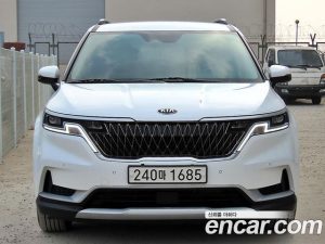 Kia Carnival 9-Seater Prestige 2021 года из Южной Кореи