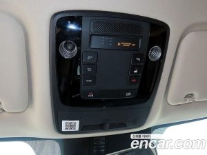 Kia Carnival 9-Seater Prestige 2021 года из Южной Кореи
