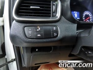 Kia Sorento Дизель 2.0 2WD 2020 года из Южной Кореи
