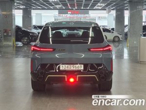 BMW XM 4.4 First Edition 2023 года из Южной Кореи