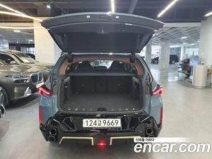 BMW XM 4.4 First Edition 2023 года из Южной Кореи