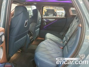 BMW XM 4.4 First Edition 2023 года из Южной Кореи