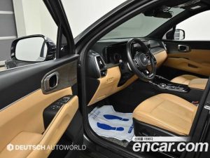 Kia Sorento HEV 1.6 2WD 2021 года из Южной Кореи