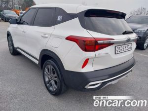 Kia Seltos Бензин 1.6 Turbo 2WD 2020 года из Южной Кореи