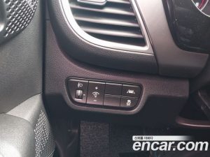 Kia Seltos Бензин 1.6 Turbo 2WD 2020 года из Южной Кореи