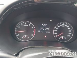 Kia Seltos Бензин 1.6 Turbo 2WD 2020 года из Южной Кореи