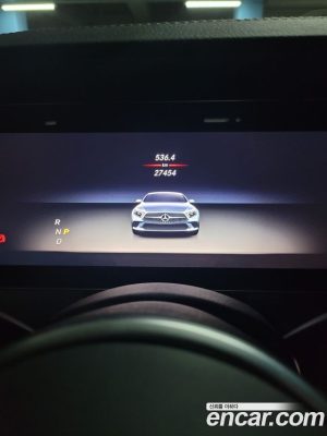 Mercedes-Benz CLS-Class CLS300d AMG Line 2020 года из Южной Кореи