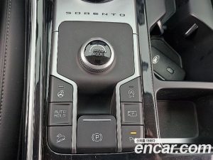 Kia Sorento Дизель 2.2 2WD 2021 года из Южной Кореи