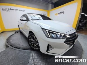 Hyundai AVANTE 1.6 2020 года из Южной Кореи