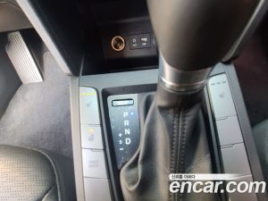 Hyundai AVANTE 1.6 2020 года из Южной Кореи