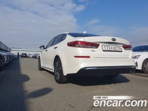 Kia K5 2.0 2020 года из Южной Кореи