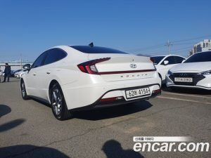 Hyundai Sonata 2.0 2020 года из Южной Кореи