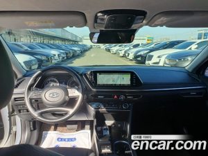 Hyundai Sonata 2.0 2020 года из Южной Кореи