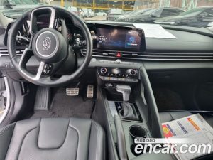 Hyundai AVANTE 1.6 2021 года из Южной Кореи