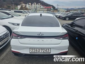 Hyundai AVANTE 1.6 2021 года из Южной Кореи