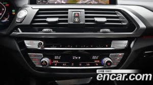 BMW X4 xDrive20i M Sport X 2020 года из Южной Кореи