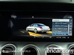 Mercedes-Benz E-Class E300 4MATIC AMG Line 2020 года из Южной Кореи