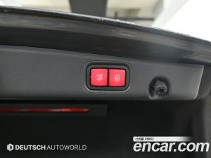 Mercedes-Benz E-Class E300 4MATIC AMG Line 2020 года из Южной Кореи