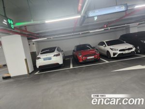 Tesla Model Y LONG RANGE 2021 года из Южной Кореи