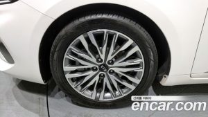 Kia K7 2.5 GDI Noblesse 2020 года из Южной Кореи