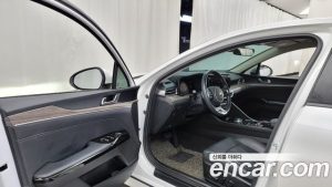 Kia K5 Noblesse 2021 года из Южной Кореи