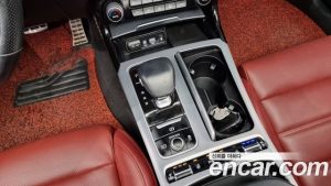 Kia Stinger 3.3 Turbo AWD 2019 года из Южной Кореи