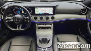 Mercedes-Benz E-Class E350 4MATIC AMG Line 2021 года из Южной Кореи