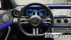 Mercedes-Benz E-Class E350 4MATIC AMG Line 2021 года из Южной Кореи