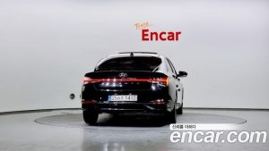 Hyundai AVANTE 1.6 2021 года из Южной Кореи