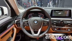 BMW 5-Series 520i Luxury 2020 года из Южной Кореи