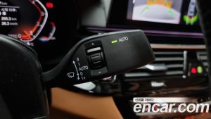 BMW 5-Series 520i Luxury 2020 года из Южной Кореи