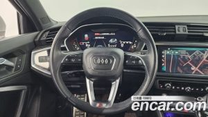 Audi Q3 35 TDI Premium Sportback 2020 года из Южной Кореи