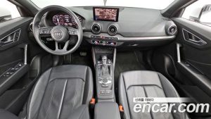 Audi Q2 35 TDI Premium 2020 года из Южной Кореи