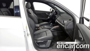 Audi Q2 35 TDI Premium 2020 года из Южной Кореи