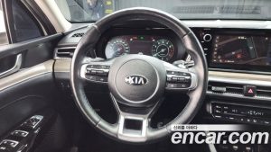 Kia K5 2.0 2020 года из Южной Кореи