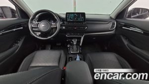 Kia Seltos Бензин 1.6 Turbo 2WD 2021 года из Южной Кореи