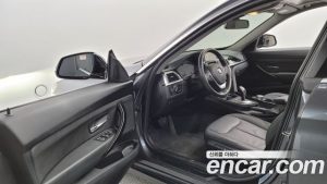 BMW Gran Turismo GT 320d xDrive 2020 года из Южной Кореи