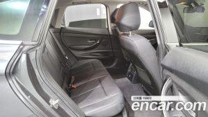 BMW Gran Turismo GT 320d xDrive 2020 года из Южной Кореи