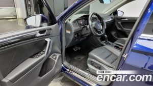 Volkswagen Tiguan 2.0 TDI Prestige 2020 года из Южной Кореи